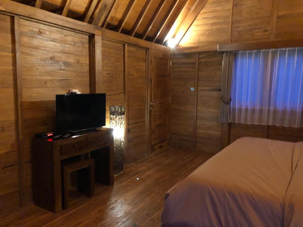 Buyan Lodge Lake View Villa Бедугул Екстериор снимка