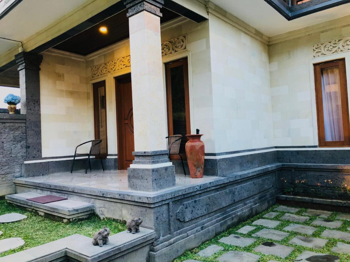 Buyan Lodge Lake View Villa Бедугул Екстериор снимка