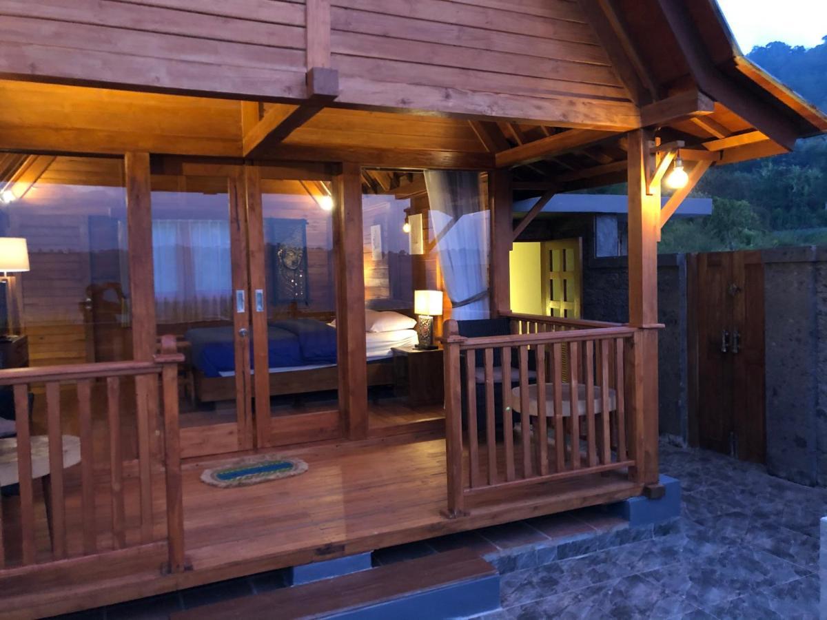 Buyan Lodge Lake View Villa Бедугул Екстериор снимка